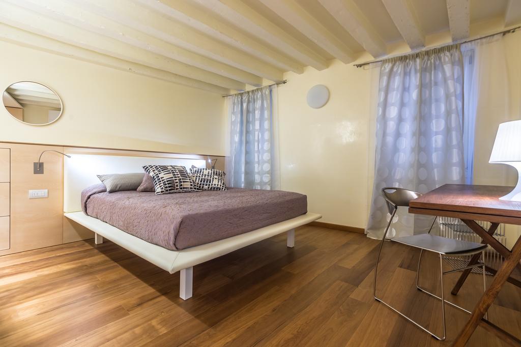Apartments Moon Or Dama البندقية المظهر الخارجي الصورة